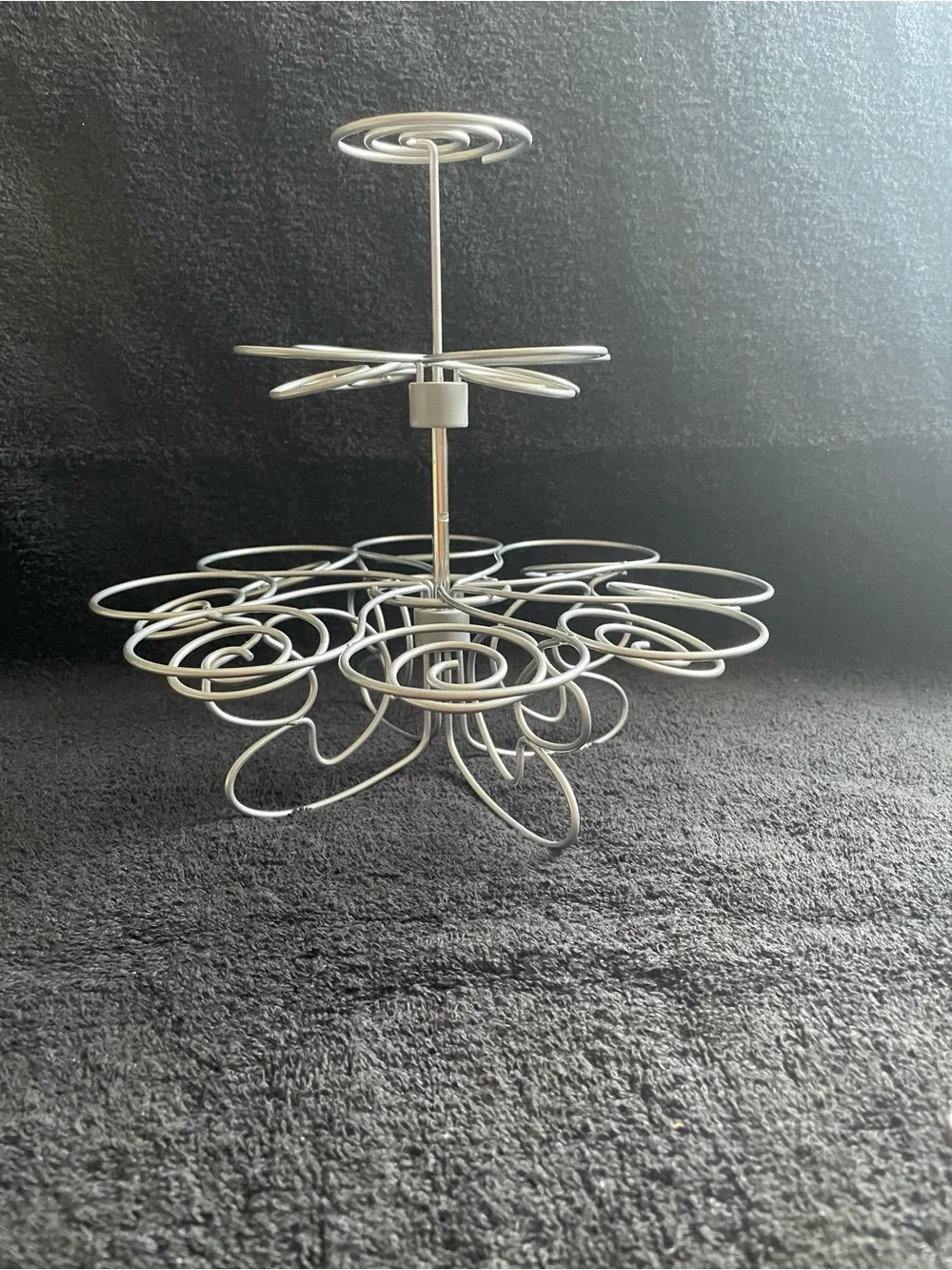 Wilton Silver Cupcake Dessert Stand